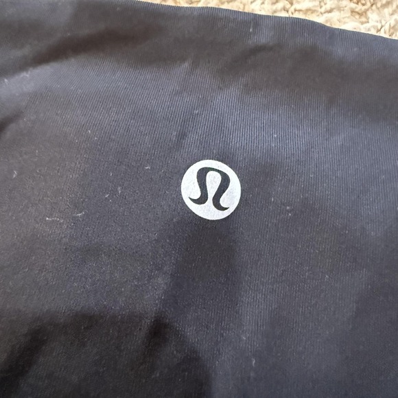 Lululemon Leggings Womens 8 Black Cropped High Rise Yoga Athletic Pants Running - Picture 4 of 7